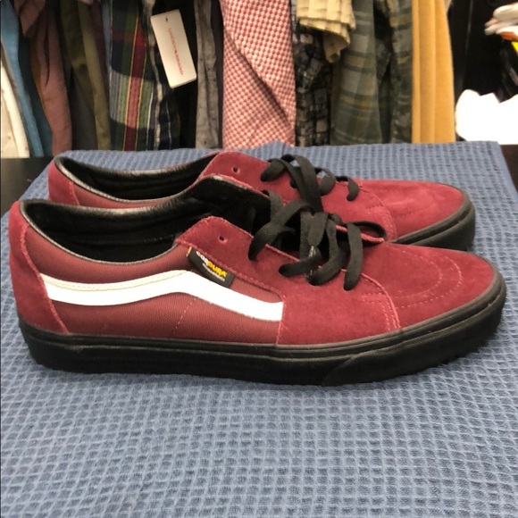 Vans Burgandy and Black Skate Lo Sneakers with Suede Upper - Picture 2 of 5